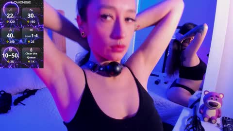 Violet Jones online show from 03/28/26, 05:01