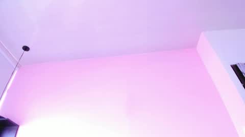 violet online show from 09/17/25, 01:35