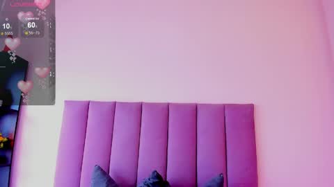 violet online show from 04/07/26, 12:38