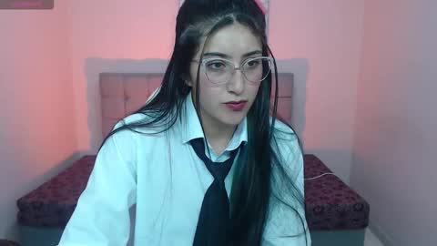 Violet  online show from 12/22/25, 12:24