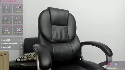 violet online show from 03/01/25, 10:24