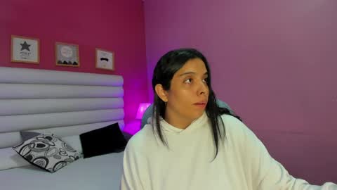 violet_sinclair online show from 04/20/26, 11:57