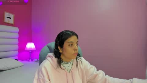 violet_sinclair online show from 04/28/26, 11:37