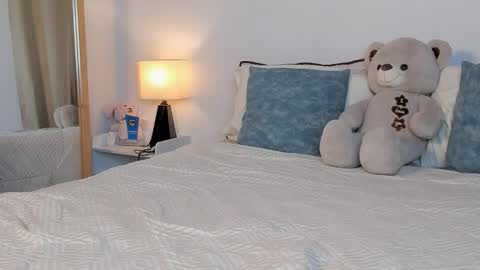 Violet online show from 01/05/26, 09:40