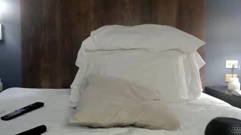 violet_winter97 online show from 03/13/26, 12:56