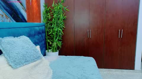Snapshot of violeta_0426 chatting on 05/20/26, 11:16 Violeta online show from 05/20/26, 11:16