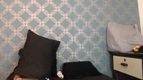 Snapshot of violeta_cute18 chatting on 12/12/24, 10:09 Violeta online show from 12/12/24, 10:09