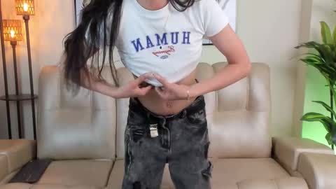 Violeta online show from 09/29/25, 07:19