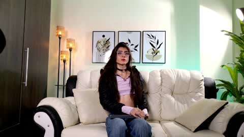 Violeta online show from 04/06/26, 07:15