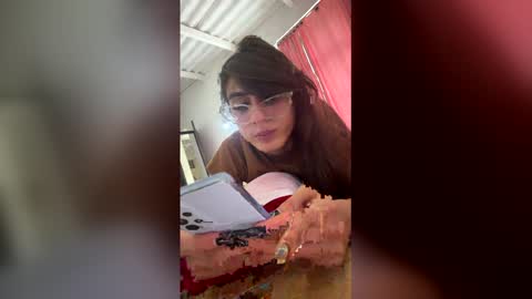Violeta online show from 05/16/26, 05:56