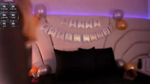 Snapshot of violeta_marquez chatting on 05/30/26, 12:02 violeta_marquez online show from 05/30/26, 12:02