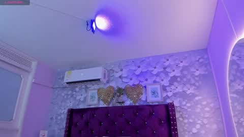 Snapshot of violeta_medina chatting on 02/05/25, 03:13 violeta_medina online show from 02/05/25, 03:13