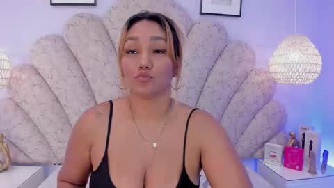 violeta_medina online show from 03/27/26, 02:39