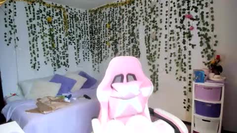 Violeta online show from 01/08/26, 05:15