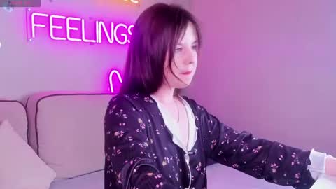 Violeta online show from 06/11/26, 02:53