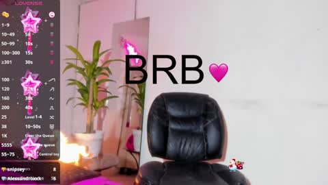 Violeta Princess Please help me with your thumbs up its important   online show from 01/19/25, 11:21