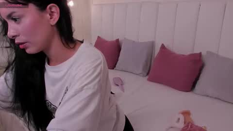 Violeta Rodriguez online show from 03/15/26, 08:15