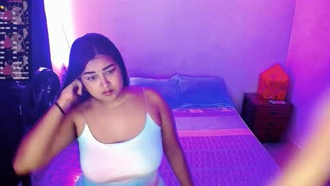 violeta_rouses online show from 10/29/25, 12:18