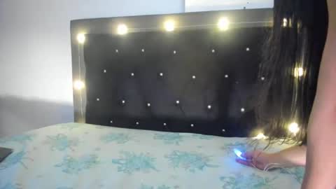 VioletaDums online show from 04/01/26, 03:40