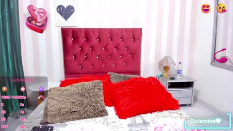 Jimena online show from 12/28/24, 08:15