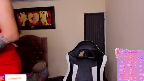 Jimena online show from 04/13/26, 03:45