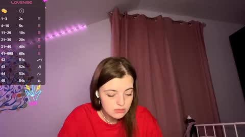 Snapshot of violetamelia chatting on 05/11/26, 05:43 Eva online show from 05/11/26, 05:43