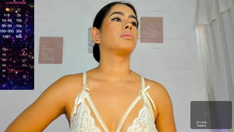 Snapshot of violetasotter chatting on 12/26/24, 12:16 Violeta online show from 12/26/24, 12:16