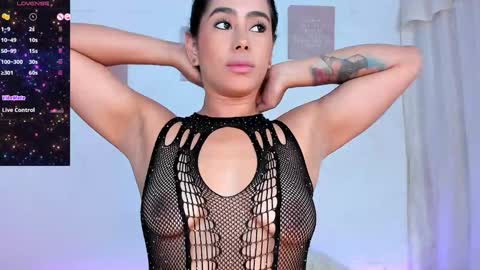 Snapshot of violetasotter chatting on 01/18/25, 12:26 Violeta online show from 01/18/25, 12:26