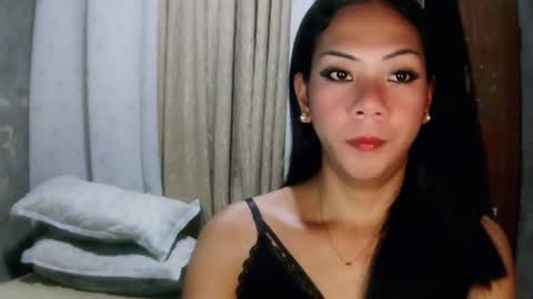 Snapshot of violeterection chatting on 07/05/26, 06:59 JUVY online show from 07/05/26, 06:59