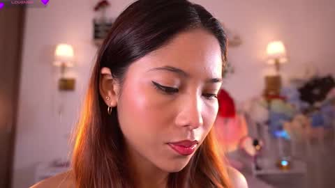 Snapshot of violeth___ chatting on 02/23/26, 01:08 violeth___ online show from 02/23/26, 01:08