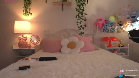 Snapshot of violeth___ chatting on 06/23/26, 10:13 violeth___ online show from 06/23/26, 10:13