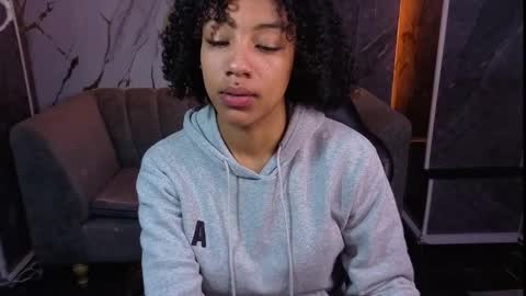 violeth_b online show from 03/14/26, 01:05