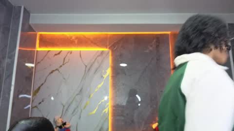 violeth_b online show from 04/06/26, 01:12