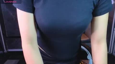violeth_b online show from 07/16/26, 02:01
