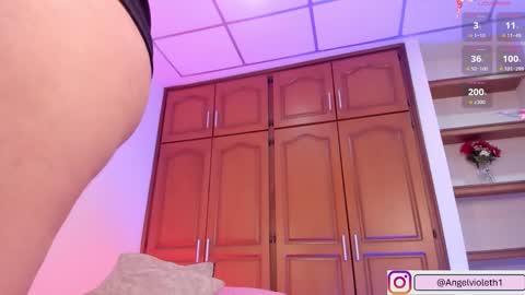 Violeth online show from 09/12/25, 08:58