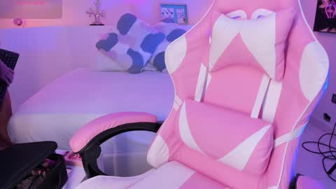 Violeth Hill online show from 01/28/25, 08:36