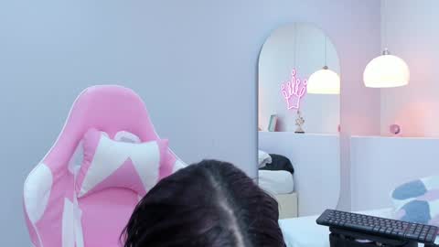 Violeth Hill online show from 01/31/25, 08:33