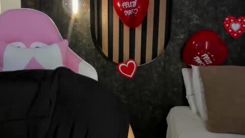 Violeth Hill online show from 02/14/25, 12:03