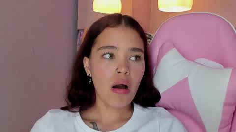 Violeth Hill online show from 03/08/25, 10:24