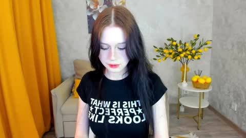 violetharmee online show from 04/07/26, 11:54