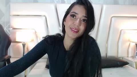 Snapshot of violetpons chatting on 11/01/25, 07:49 violetpons online show from 11/01/25, 07:49