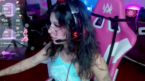   online show from 10/20/25, 06:52