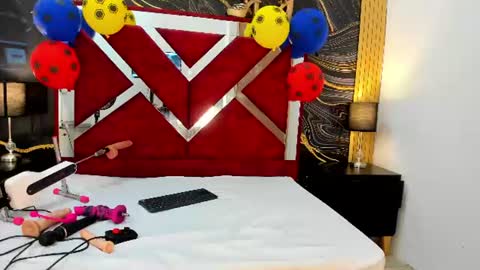 Snapshot of violetrose_as chatting on 06/19/26, 08:23 Violet Rose online show from 06/19/26, 08:23