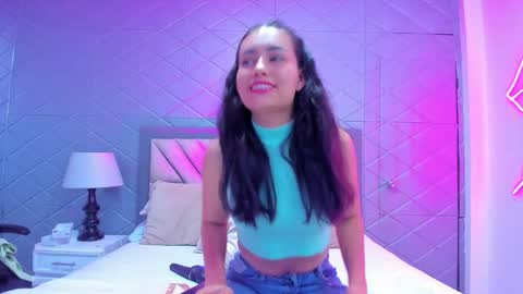 Violet Rousse online show from 10/12/25, 03:11