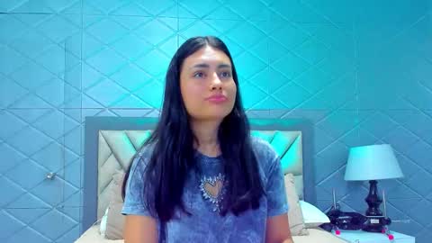 Violet Rousse online show from 11/28/25, 03:58