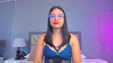 Violet Rousse online show from 03/25/26, 02:34
