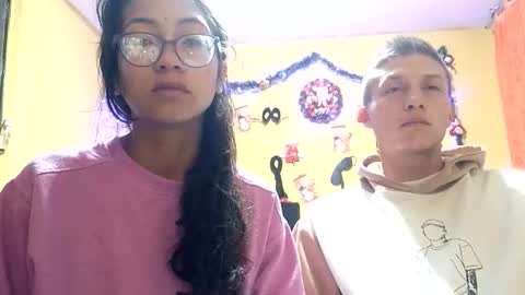 Violet777  online show from 12/15/25, 07:56