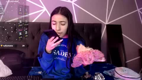 1126 online show from 05/07/26, 04:07