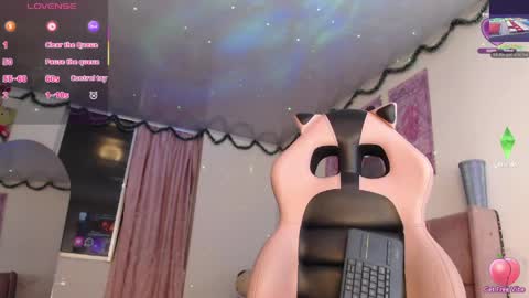 violett_brown9 online show from 04/27/26, 04:32