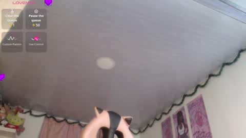 Snapshot of violett_brown9 chatting on 07/01/26, 03:52 violett_brown9 online show from 07/01/26, 03:52